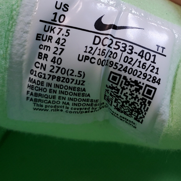 Nike. Size 10. Bleach Aqua/Lime Glow